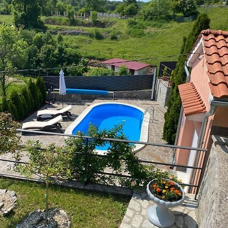 Holiday House Pasjak Sapjane Kültér fotó