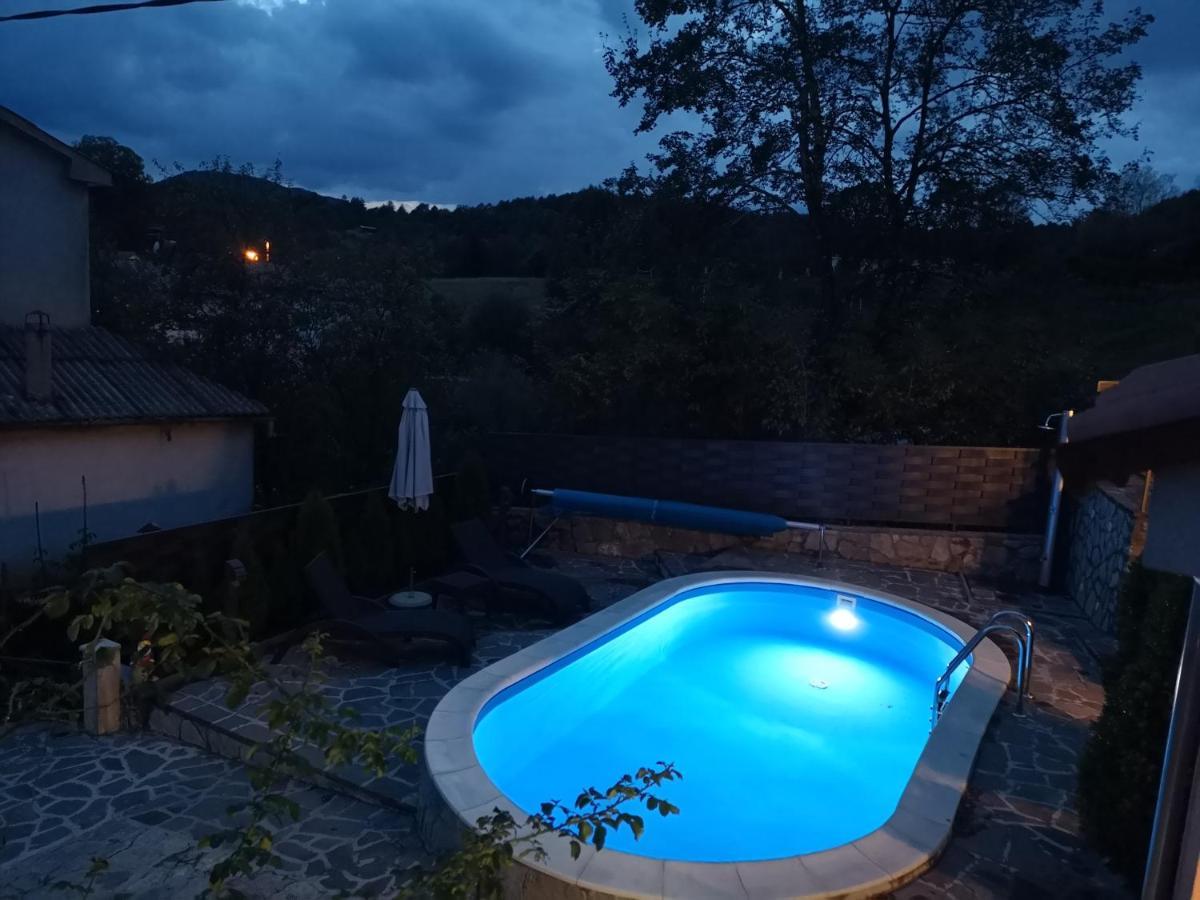 Holiday House Pasjak Sapjane Kültér fotó